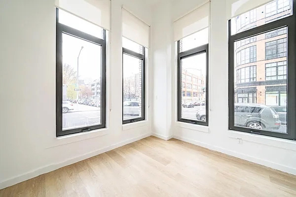 527 Grand Avenue - Photo 3