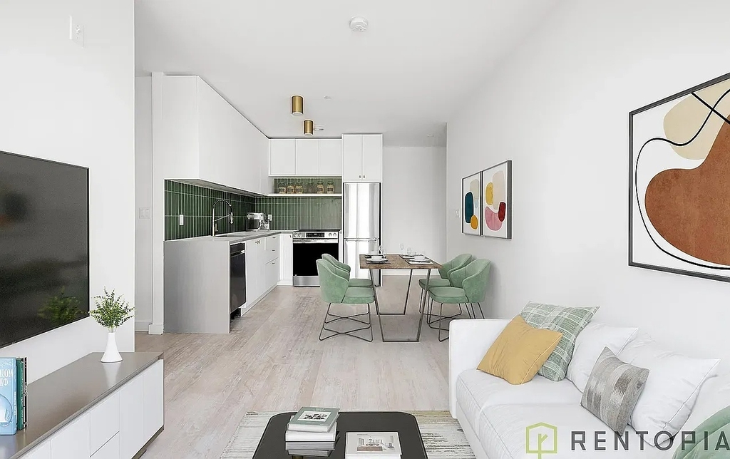 527 Grand Avenue - Photo 1