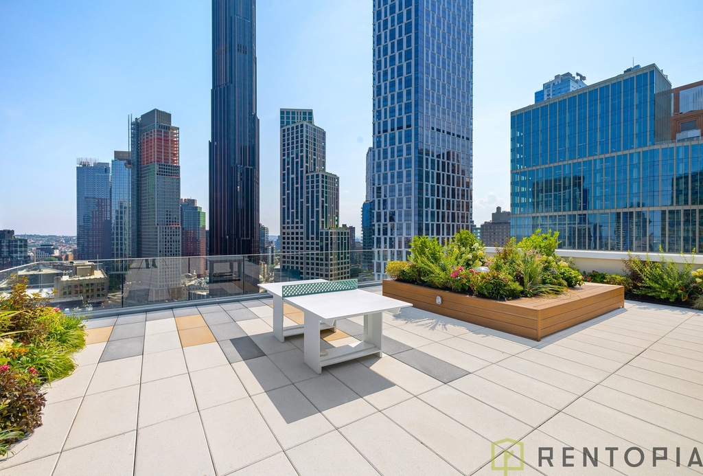 99 Fleet Place - Photo 9