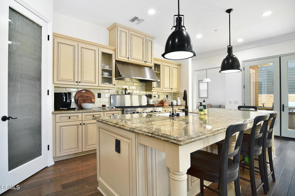 4011 Adriatic Street - Photo 4