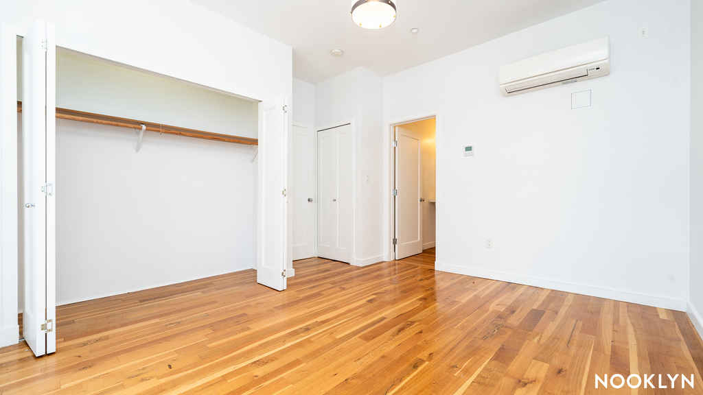 474 Grand Avenue - Photo 18