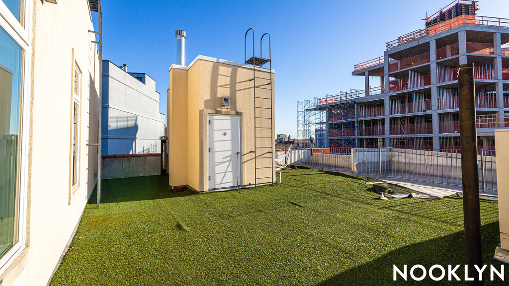 474 Grand Avenue - Photo 4