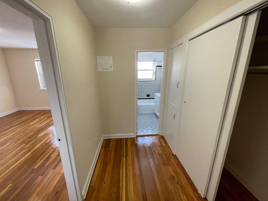 154-8 71st Avenue - Photo 12