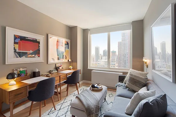 West 45th Street - Photo 14