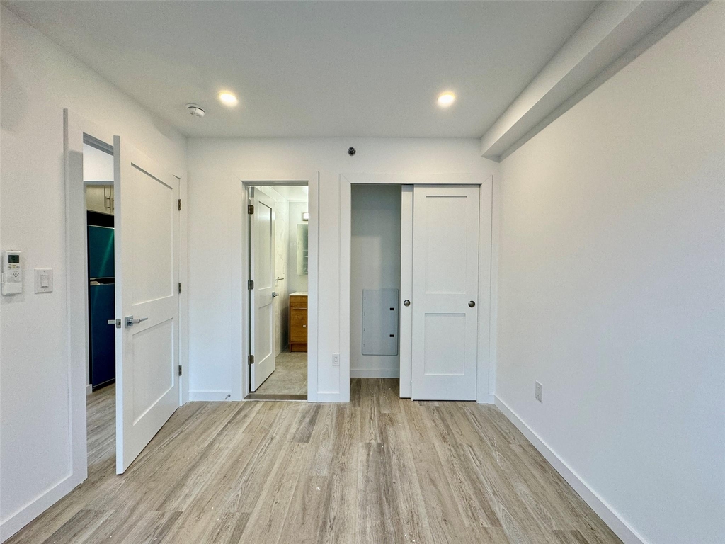 35-15 146th Street - Photo 7