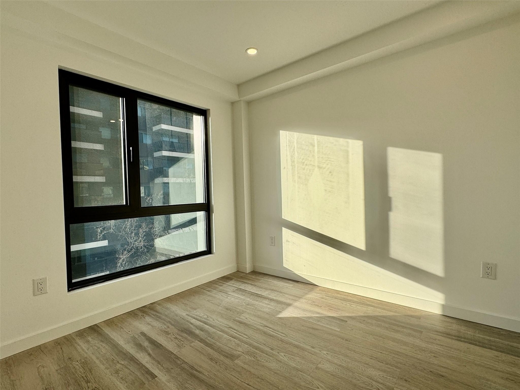 35-15 146th Street - Photo 3