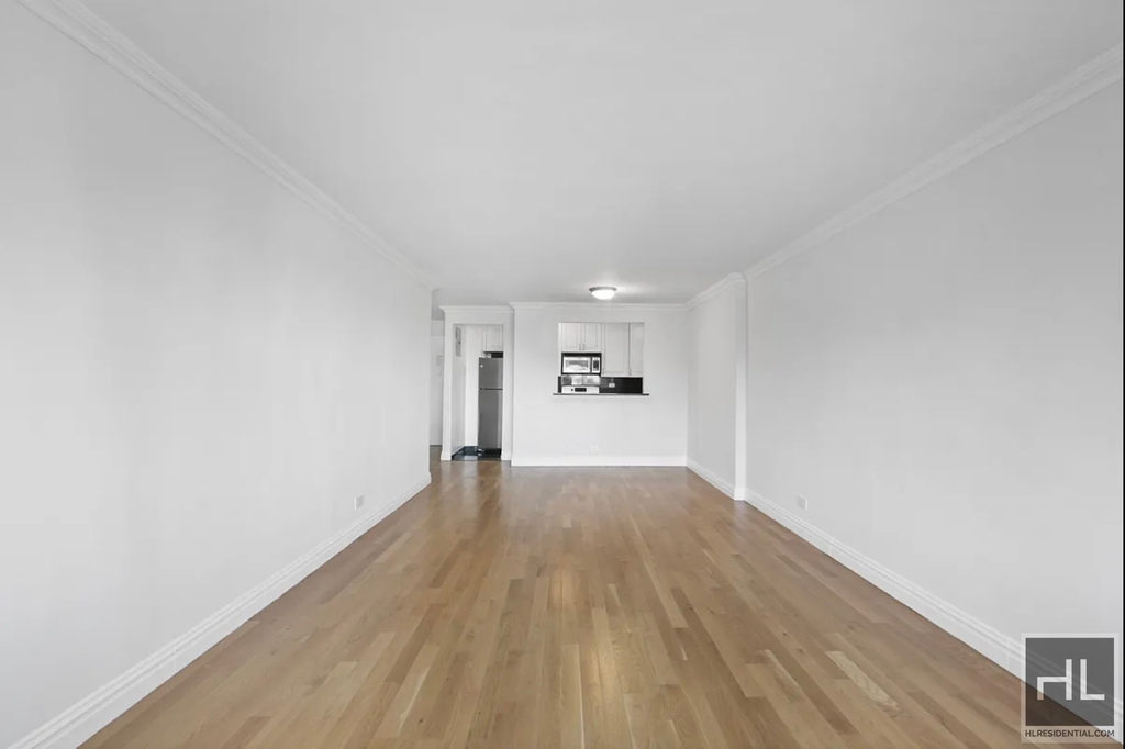 E 65th St - Photo 2
