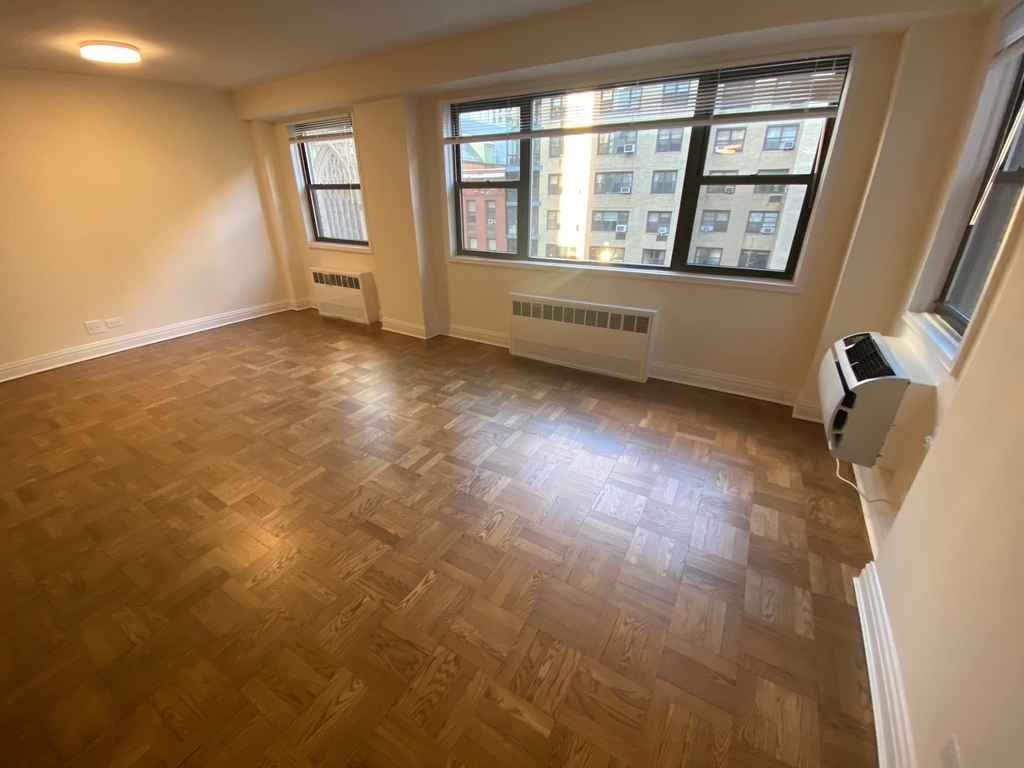 East 79th Street - Photo 1