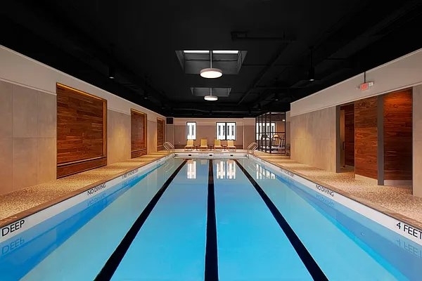 West 60th Street - Photo 9