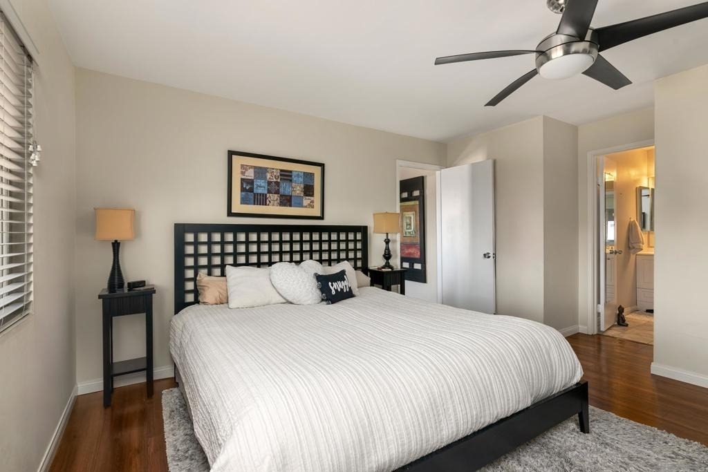 2530 Clairemont Drive - Photo 3