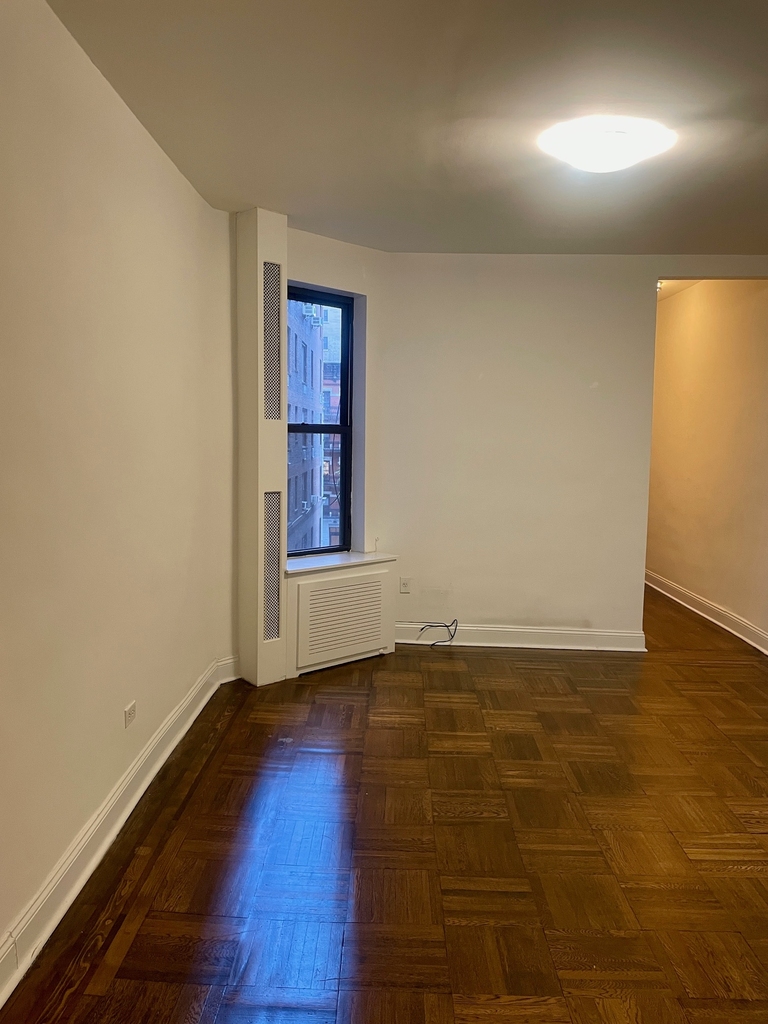 109 E 88 at Park Avenue - Photo 4