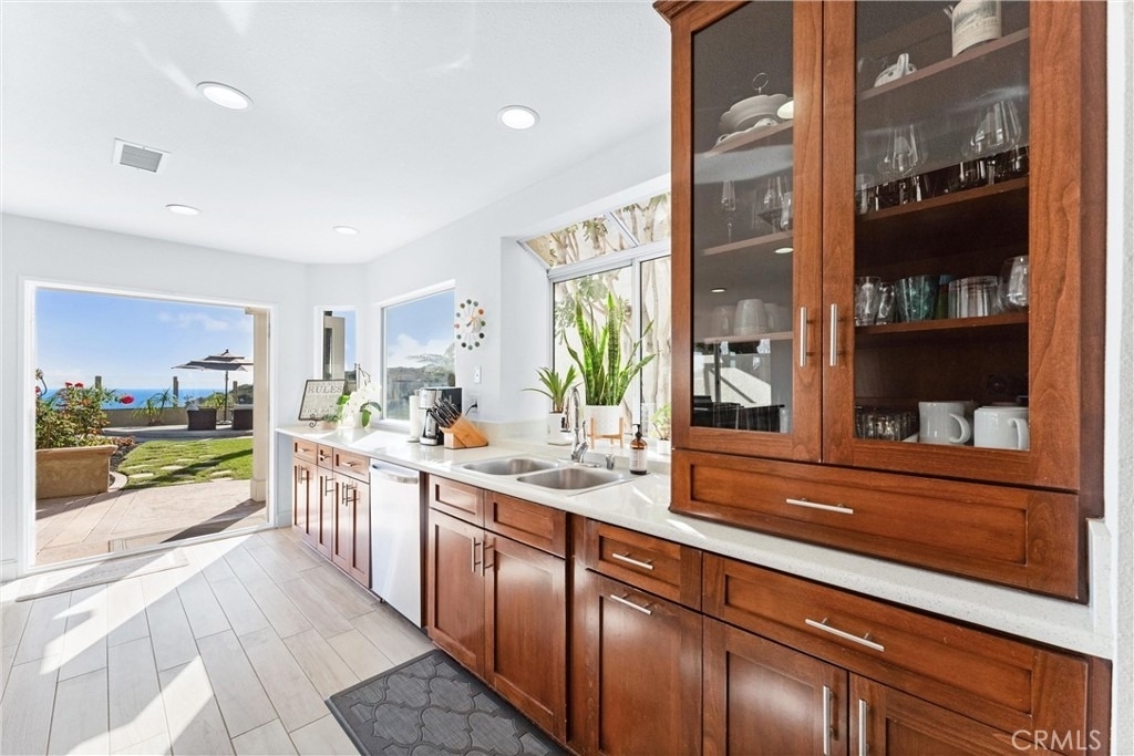 85 Palm Beach Court - Photo 18