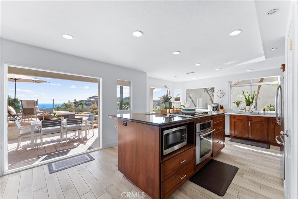 85 Palm Beach Court - Photo 17