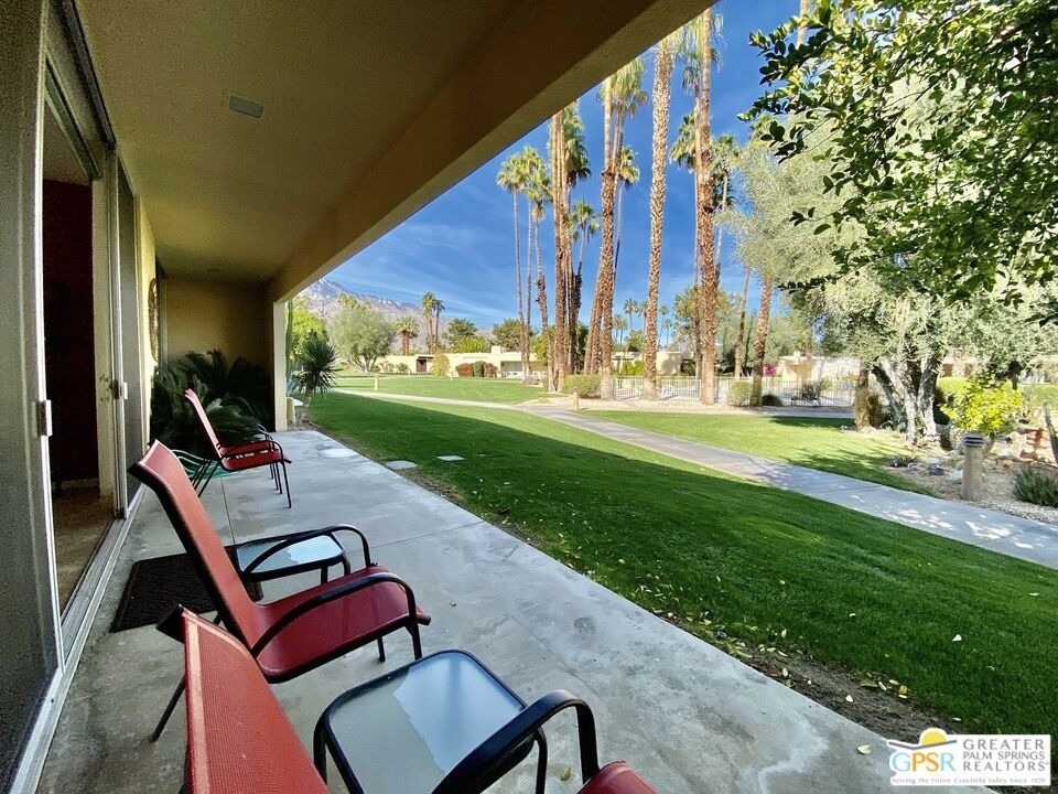 272 Desert Lakes Drive - Photo 7
