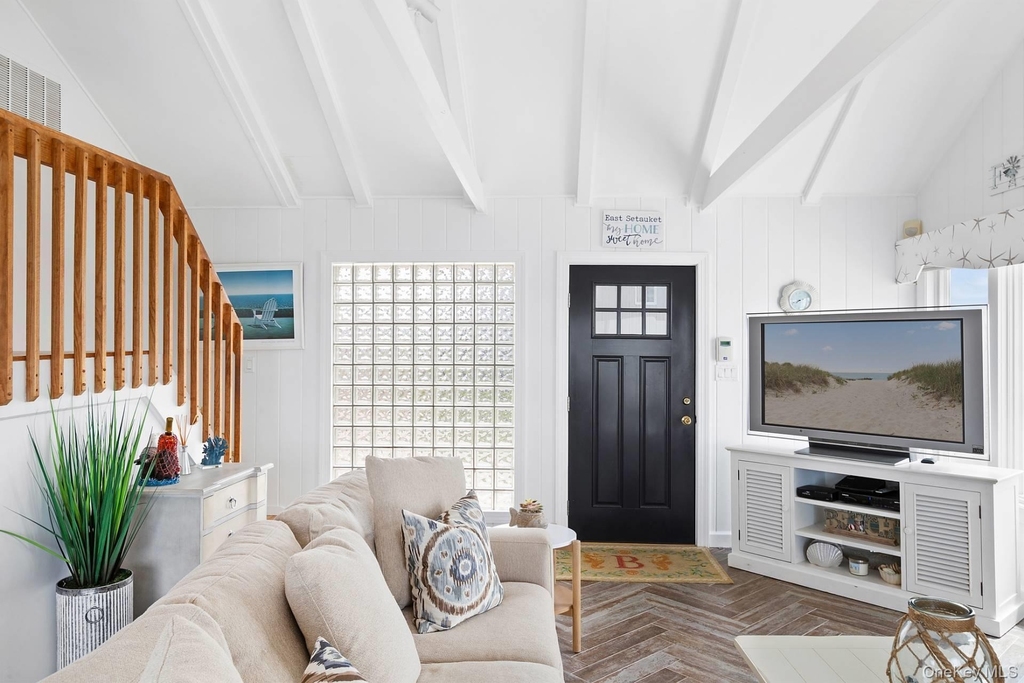 132 Point Road - Photo 5