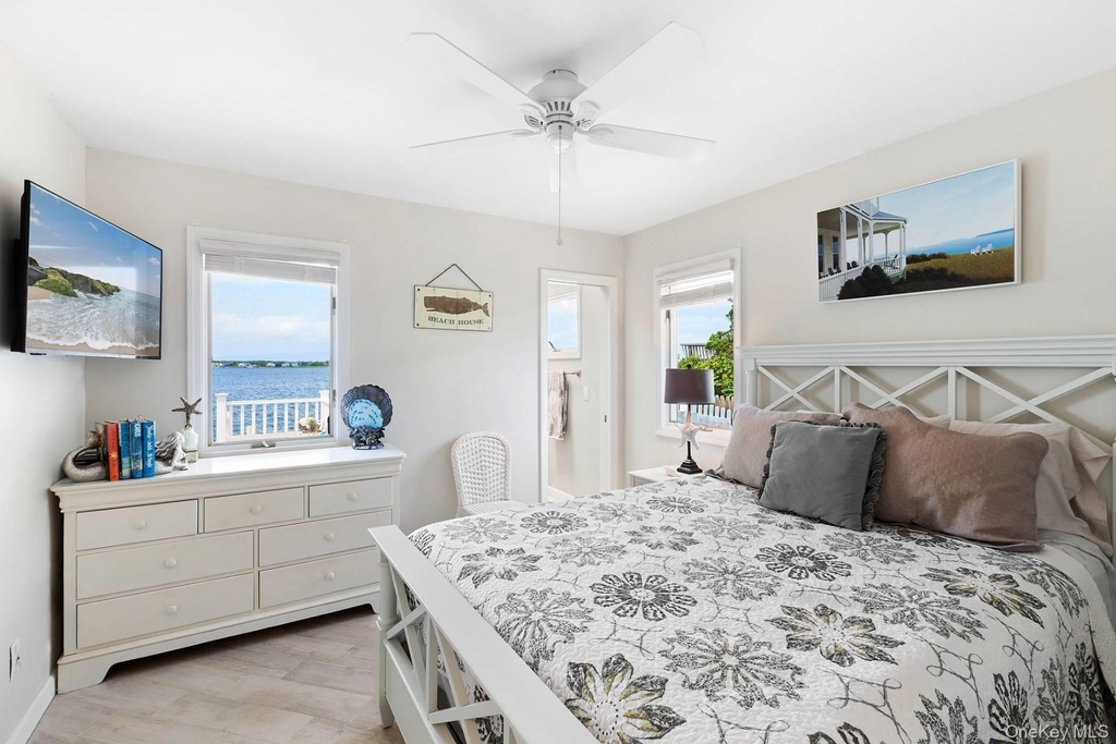 132 Point Road - Photo 10