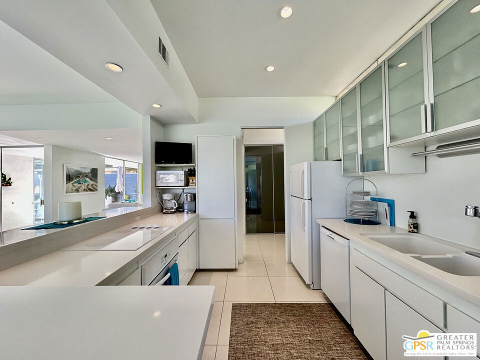 16 Lakeview Circle - Photo 32