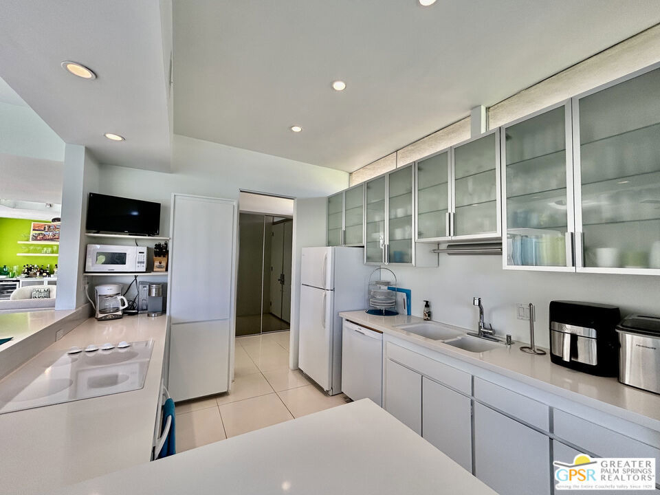 16 Lakeview Circle - Photo 54