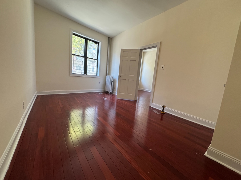 280 Ft Washington Avenue - Photo 2