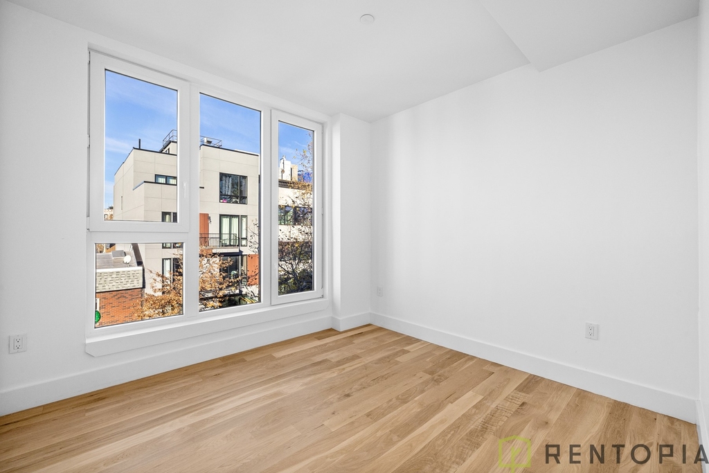 188 Ainslie Street - Photo 7