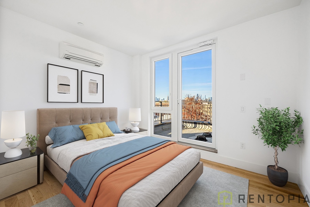 188 Ainslie Street - Photo 5