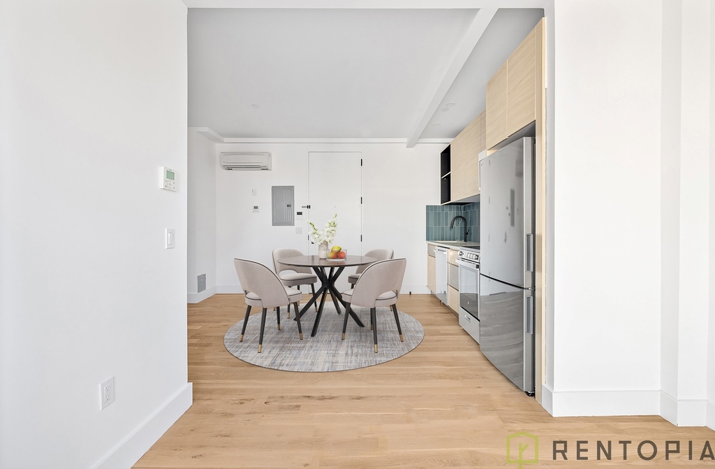 188 Ainslie Street - Photo 1