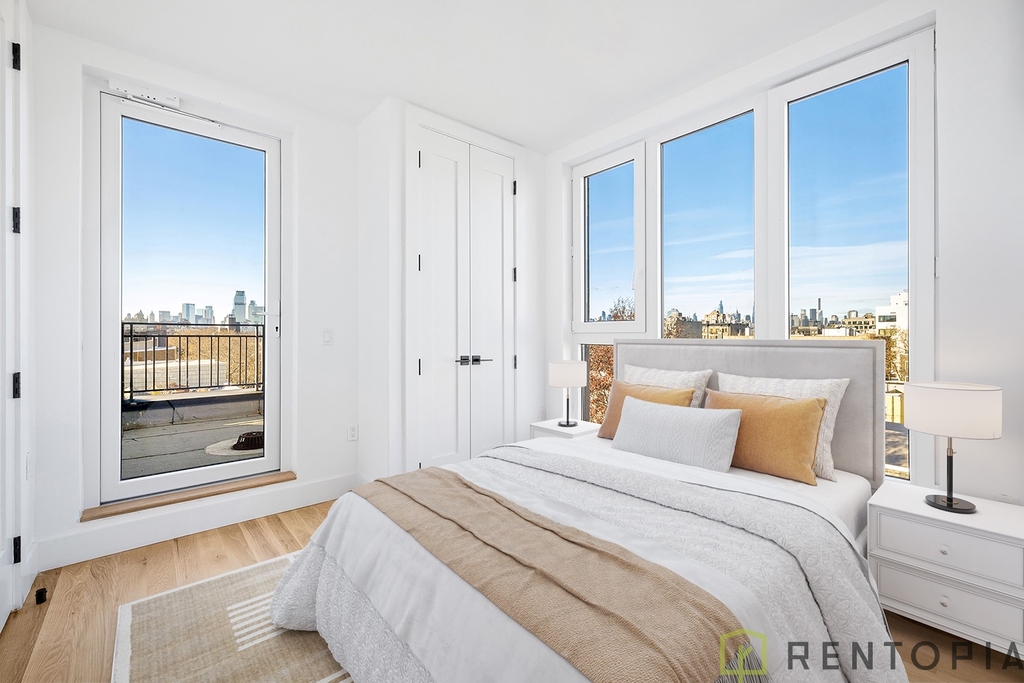 188 Ainslie Street - Photo 6
