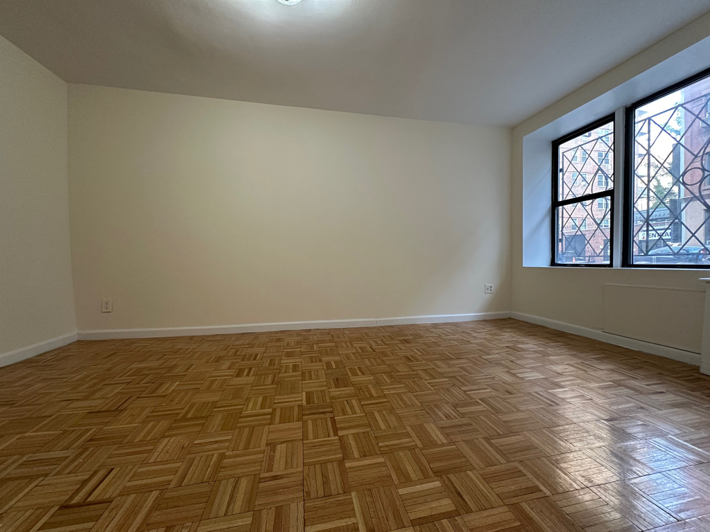 410 East 74th Street - Photo 1