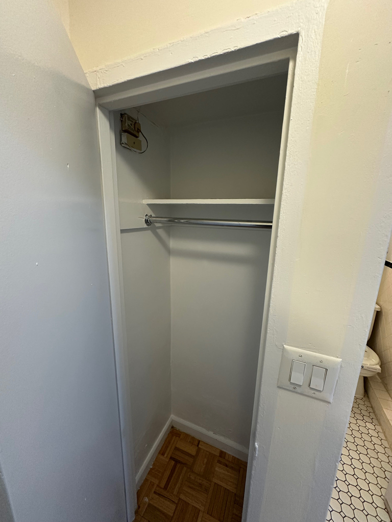410 East 74th Street - Photo 4
