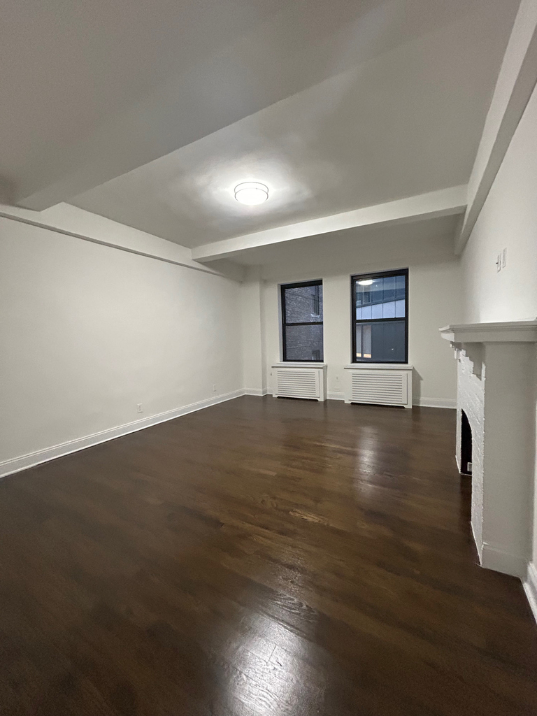 West 55th Street off 7th Ave - Photo 3