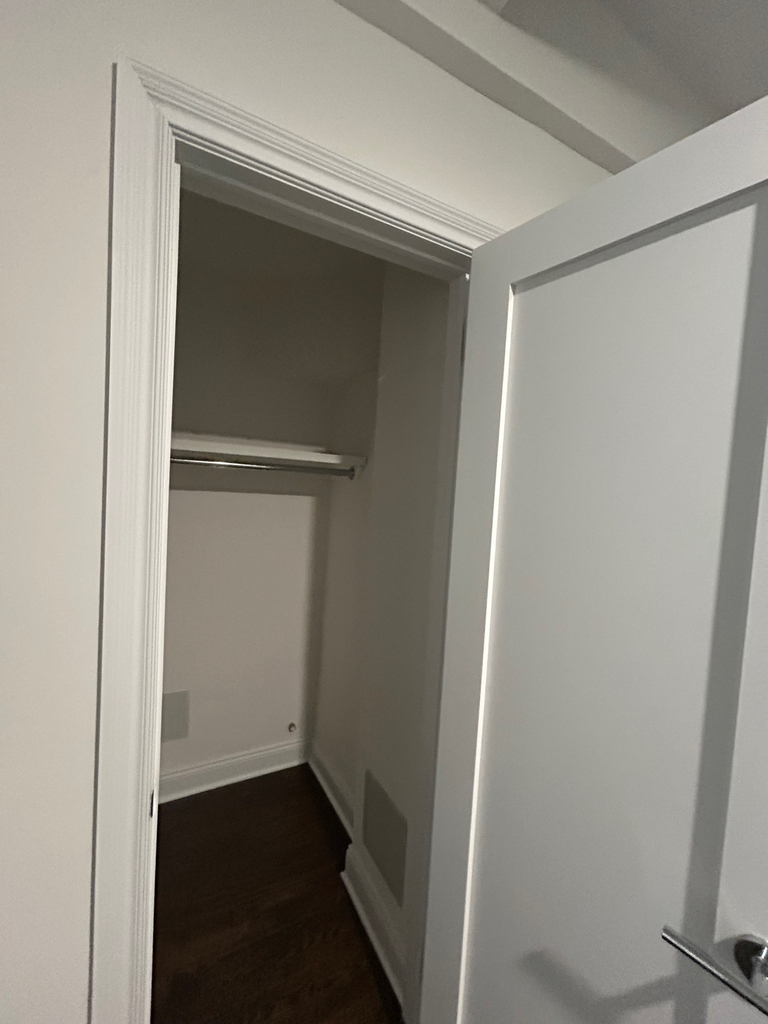 West 55th Street off 7th Ave - Photo 10
