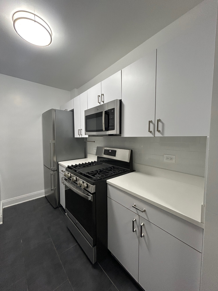 West 55th Street off 7th Ave - Photo 1