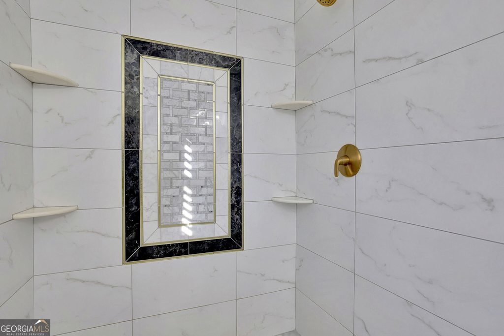 1100 Janes Lane Ne - Photo 15