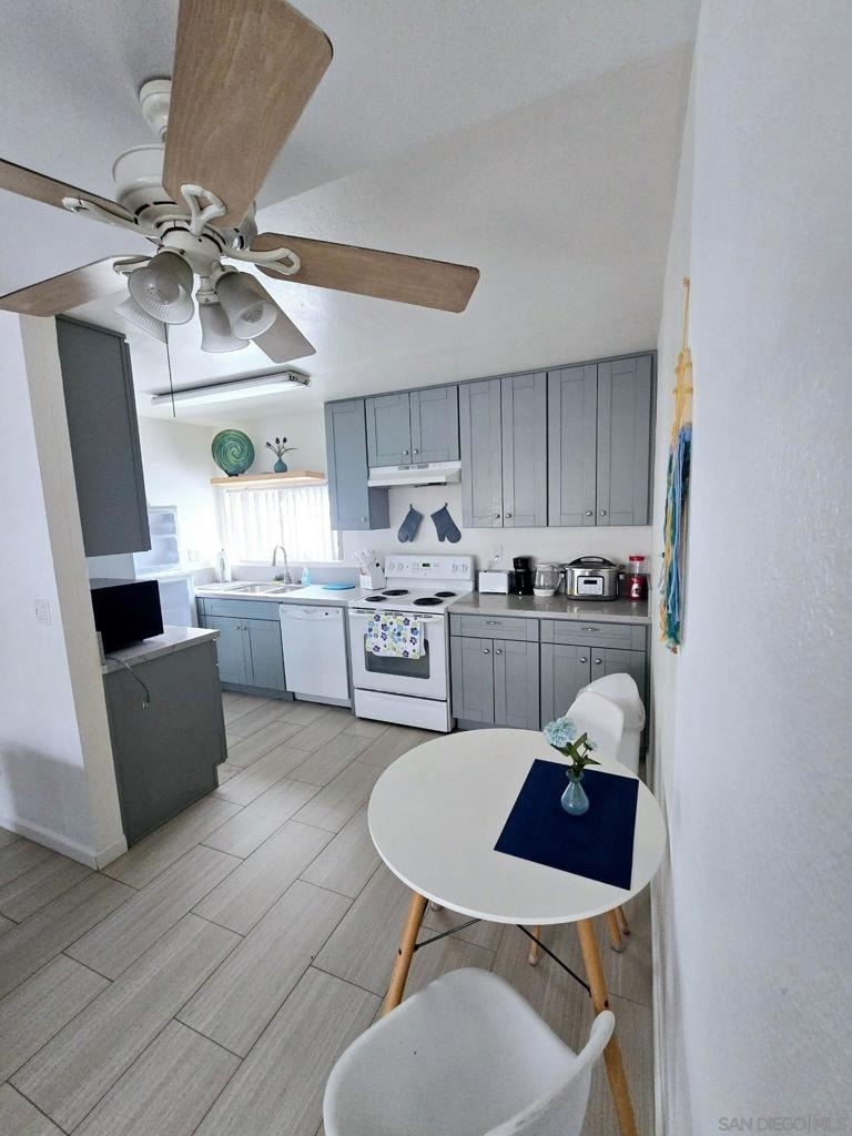 6333 Mount Ada Rd. - Photo 7