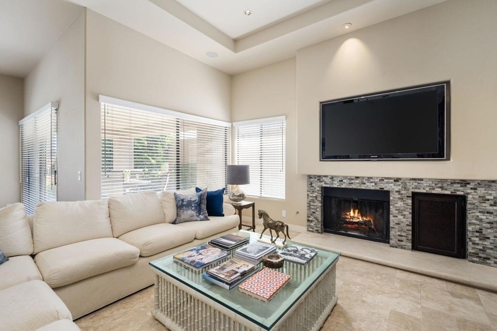 73680 Irontree Drive - Photo 9