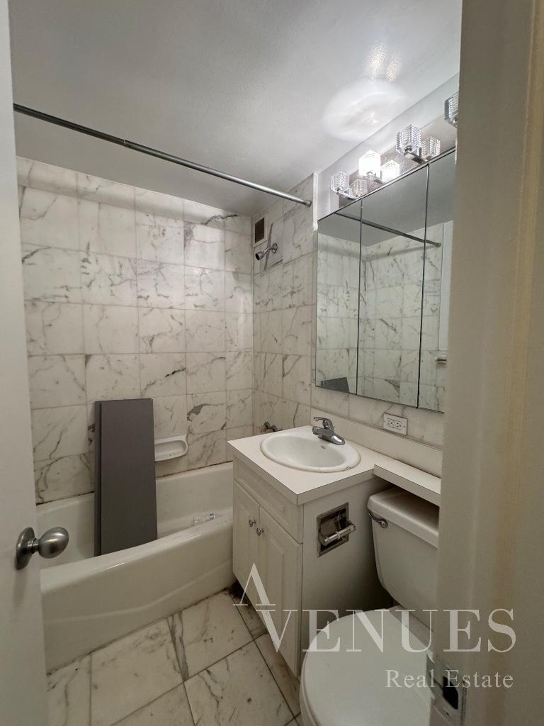 East 76th Street - Photo 1