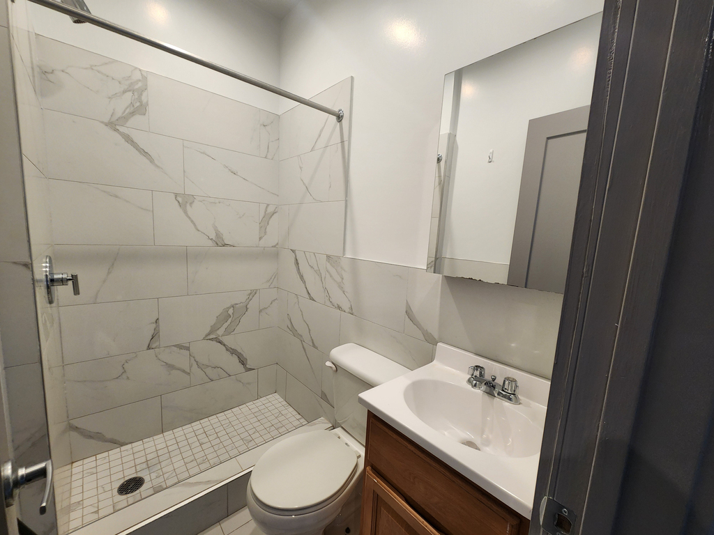 600 West 142nd Street - Photo 5