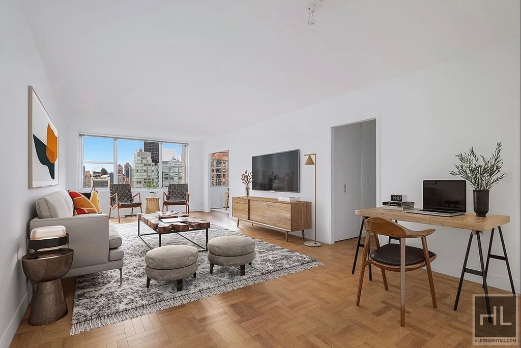 East 56th Street - Photo 1
