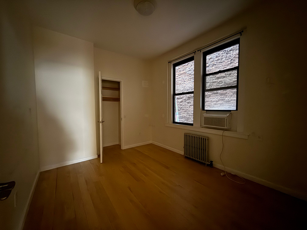 123 East 82nd Street - Photo 3
