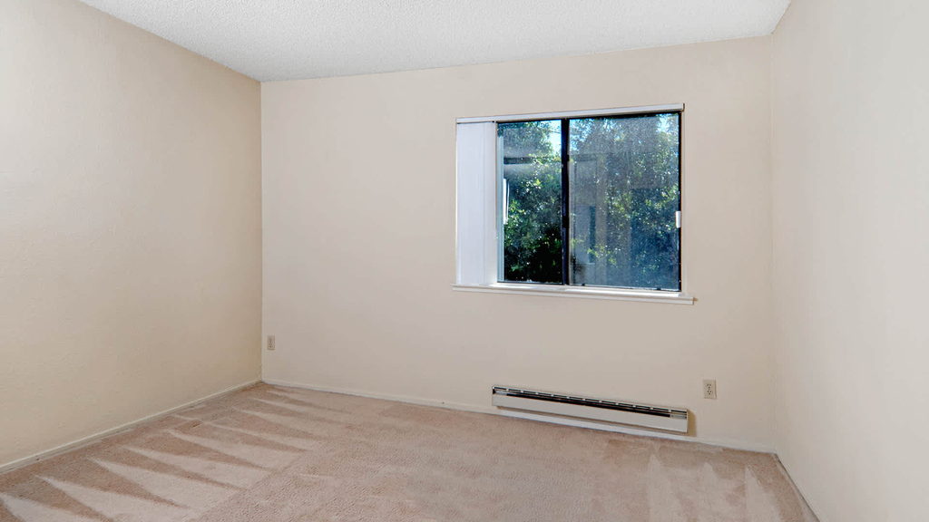 5322 Wong Drive - Photo 10