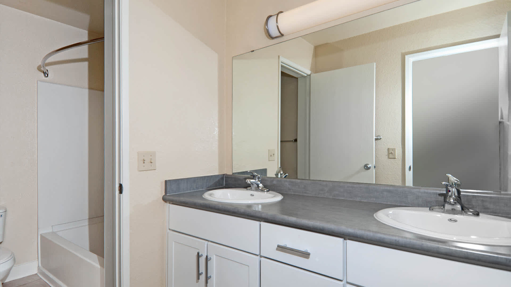 5322 Wong Drive - Photo 8