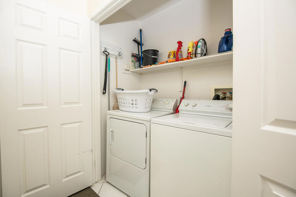 29777 Sandy Court - Photo 4