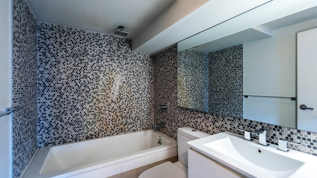 100 Dupont Street - Photo 7