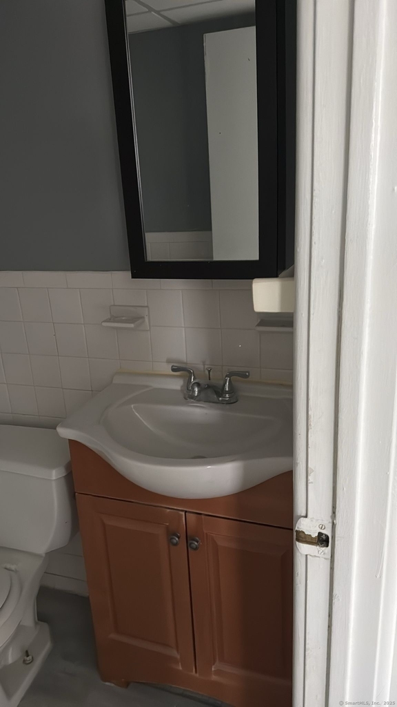 191 Oak Street - Photo 13