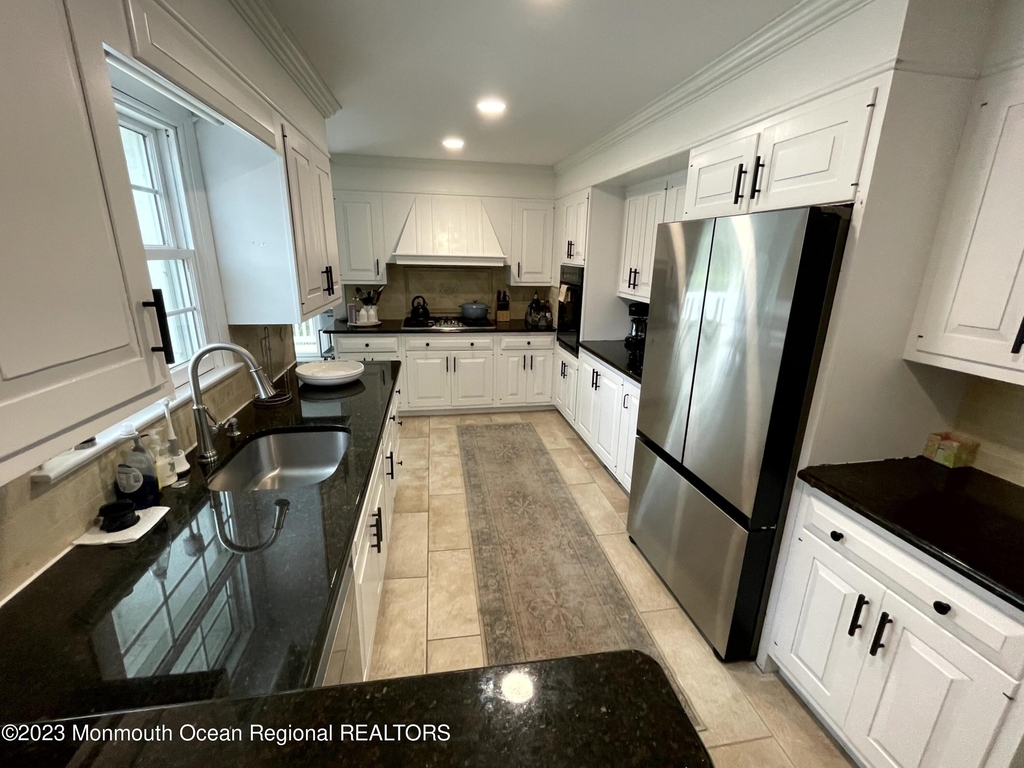 1234 Allaire Road - Photo 27