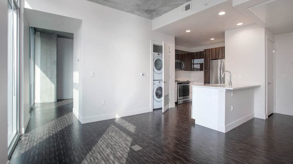 1250 Cherokee St - Photo 18