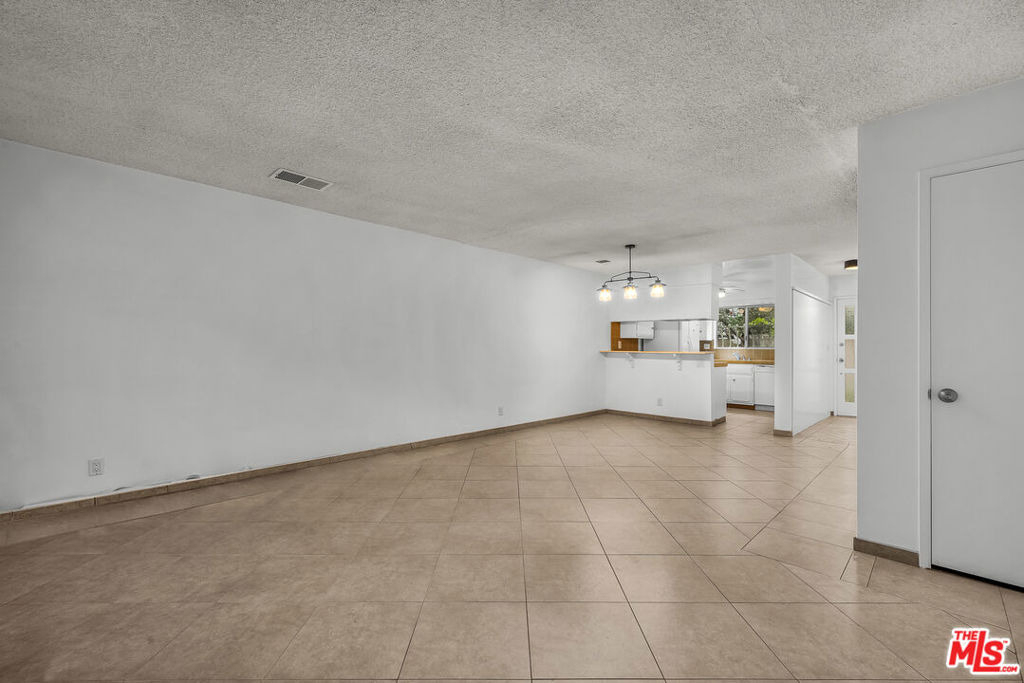 848 15th Street - Photo 5