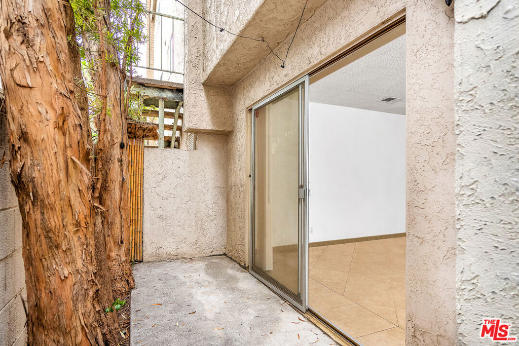 848 15th Street - Photo 8