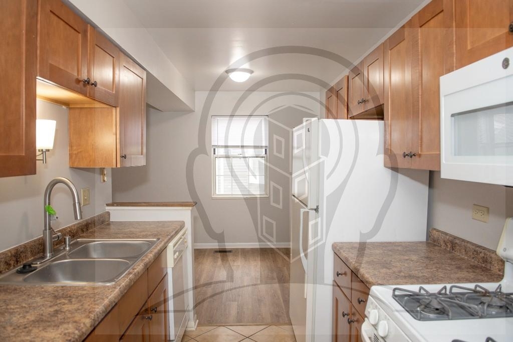 608 N Lake Shore Dr - Photo 8