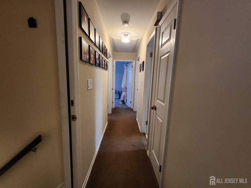 98 Garfield Avenue - Photo 5